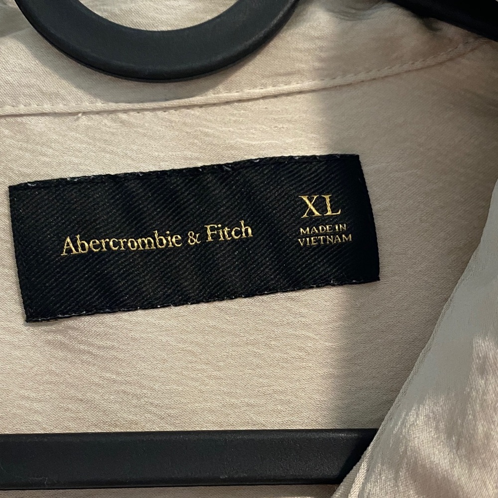 Abercrombie & Fitch Cream Button Down Shirt - Picture 2 of 5